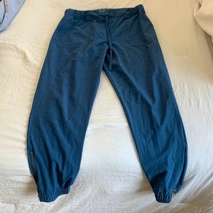 Albion size S pants
